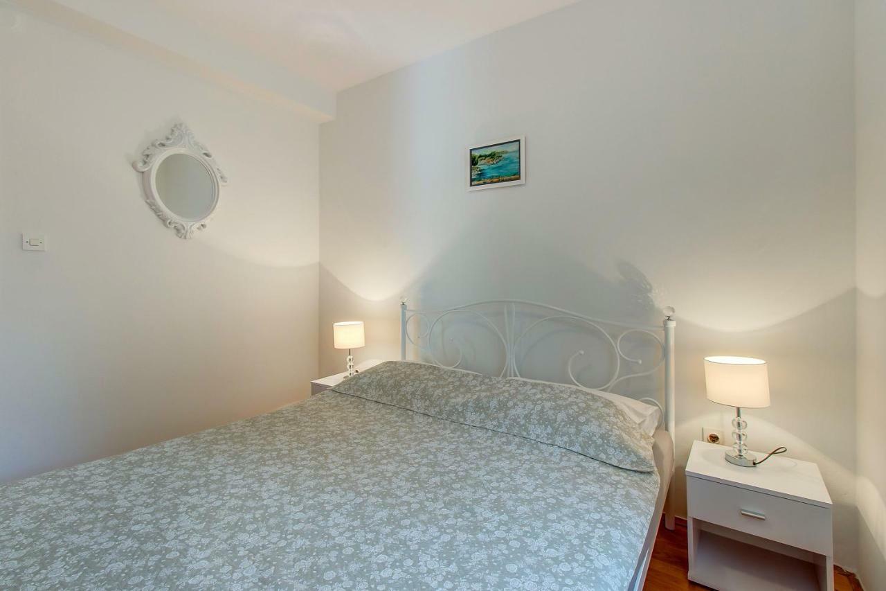 Apartment Rosmarino 木洛希尼 外观 照片